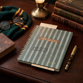 Cuaderno Clásico Monograma de Rayas Sage de Patrimonio