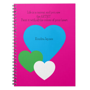 Cuaderno clásico rosa con corazones