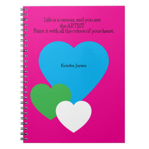 Cuaderno clásico rosa con corazones