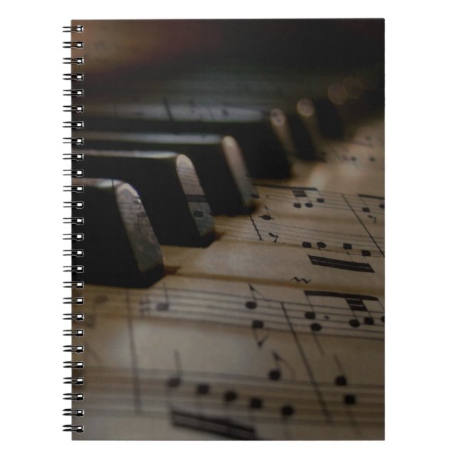 Cuaderno Claves de piano de música antigua (Frente)
