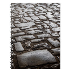 Cuaderno Cobblestones iluminados por luna