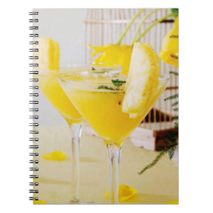 Cuaderno Cóctel de Fresca de piña y jengibre