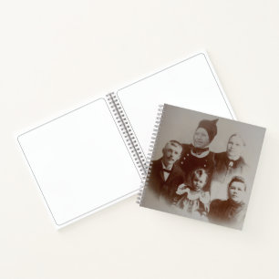 Cuaderno Collage de antigüedades Fotografía de B&W Image Sk