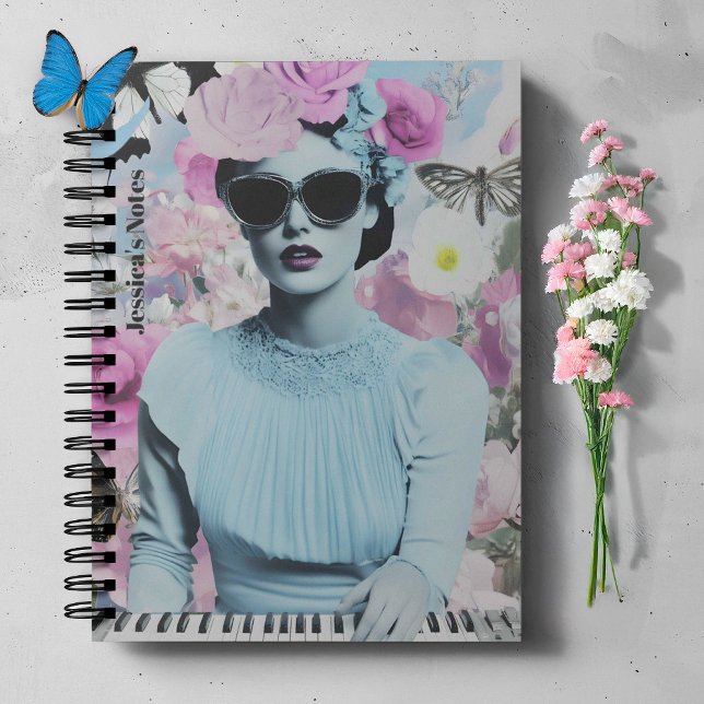 Cuaderno Collage de arte pop rosa y azul retro estilo Coque (Elevate your style with this standout piece, ideal for lovers of vintage flair.)