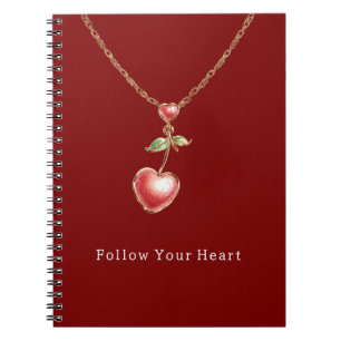 Cuaderno Collar de oro con corazones rojos