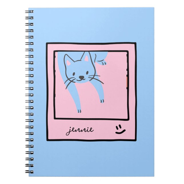 Cuaderno Colores azules y rosas de un gato lindo (Frente)