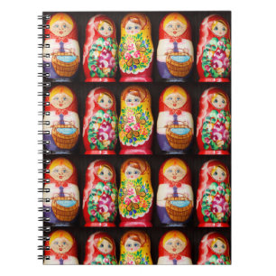 Cuaderno Coloridas muñecas Matryoshka