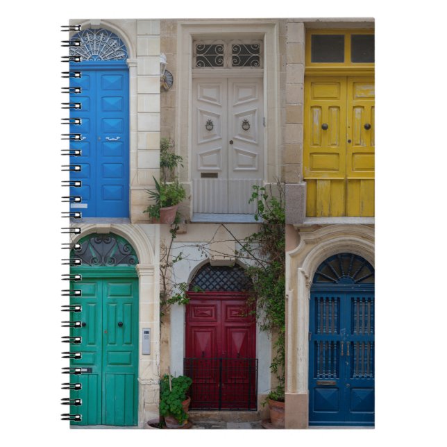 Cuaderno Coloridas puertas delanteras en Malta (Frente)