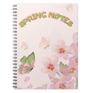 Cuaderno con diseño caprichoso de mariposa