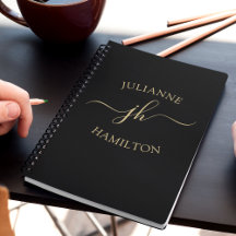 Cuaderno con letra inicial de monograma elegante