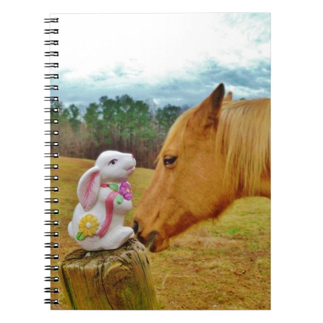 Cuaderno Conejo blanco y caballo amarillo (Frente)