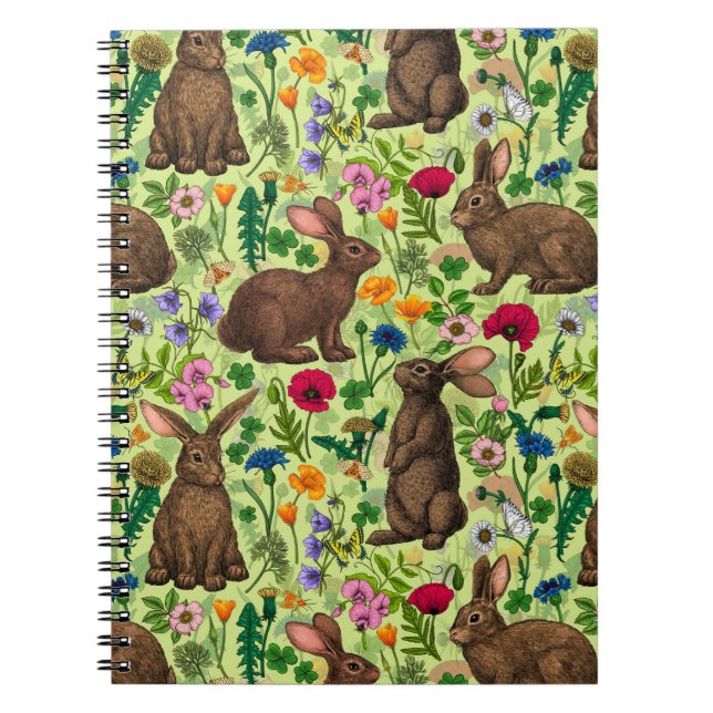 Cuaderno Conejos y flores silvestres en verde miel (Frente)