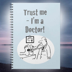 Cuaderno «Confíe en mí, soy médico». Caricatura divertida