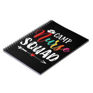 Cuaderno Confrontación de enfermeras divertidas de camping