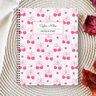 Cuaderno Coquette rosa cereza con arcos Monograma