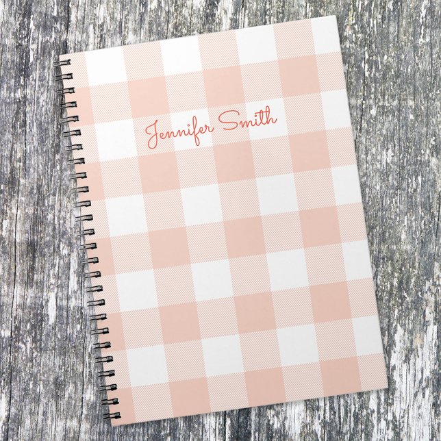 Cuaderno Coral pastel moderno y cuadros gingham blancos (Subido por el creador)