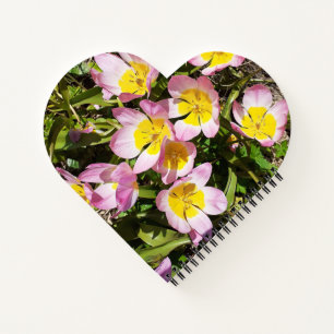 Cuaderno Corazón de flores rosas y amarillas