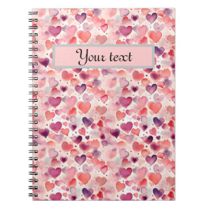 Cuaderno Corazones de color lindo y personalizado romántico