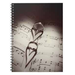 Cuaderno Corazones de música de anillo de boda