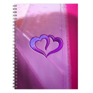 Cuaderno Corazones grabados púrpura