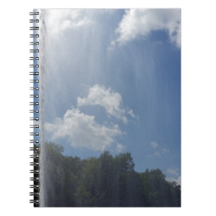 Cuaderno cortina en el lago