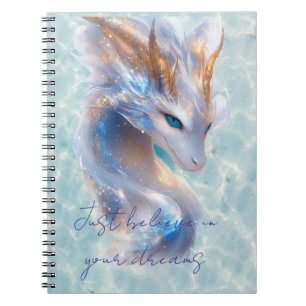 Cuaderno cree en su dragón de sueños