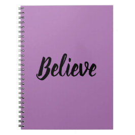 Cuaderno Creer tipografía en fondo morado negro