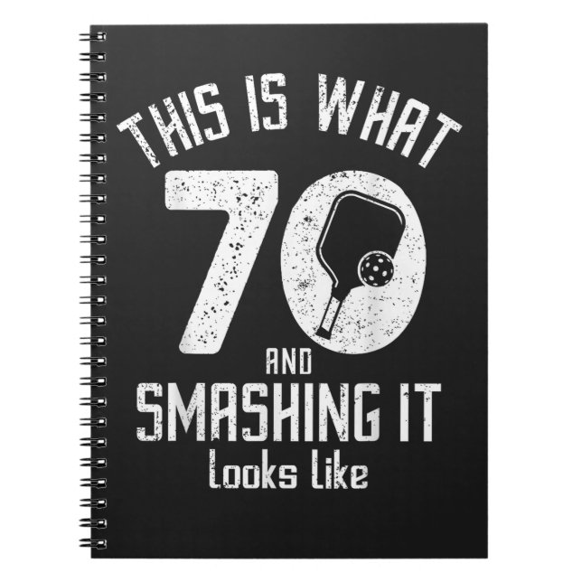 Cuaderno Cumpleaños 70 Años Ama Pickleball (Frente)