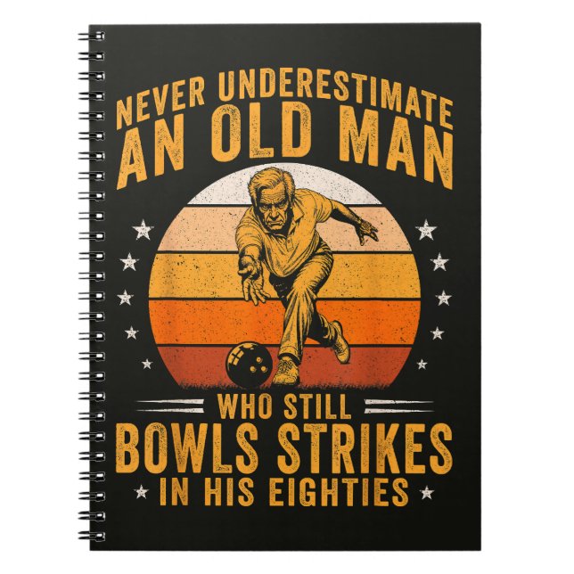 Cuaderno Cumpleaños 80 de Abuelo Jugando Bolos (Frente)