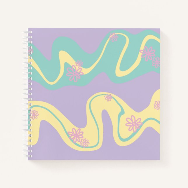 Cuaderno Daisy Groove Rosa Pastel, Amarillo, Morado y Verde (Anverso)