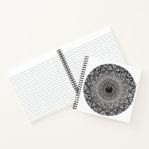 cuaderno de arte de mandala monocromo/diario