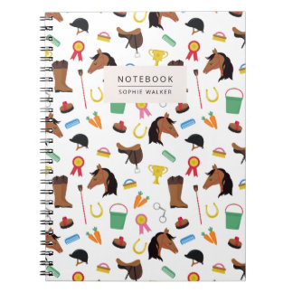 Cuaderno de caballos ecuestres con patrón