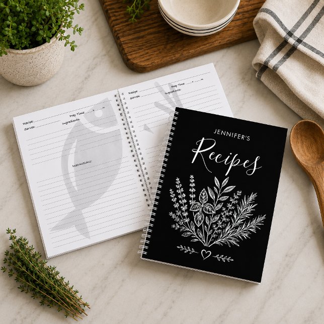 Cuaderno de cocina de familia negra moderna (Preserve your favorite family recipes in style with this personalized recipe journal. )