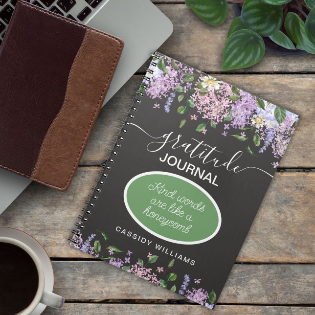Cuaderno de diario de gratitud de flores de lavand (Subido por el creador)