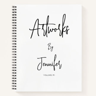 Cuaderno de dibujo con nombre en letra script blan