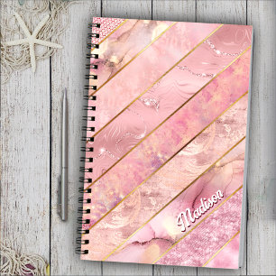 cuaderno de dibujo geométrico elegante con rosa de