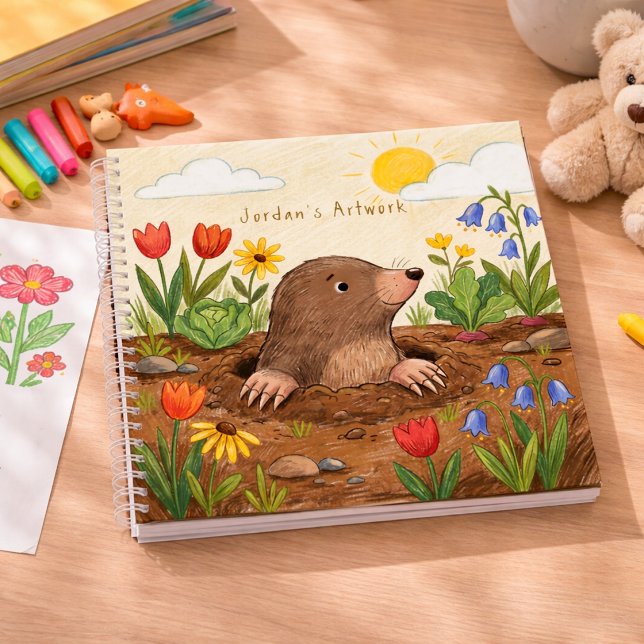 Cuaderno de dibujo para niños con un topo lindo en (Subido por el creador)