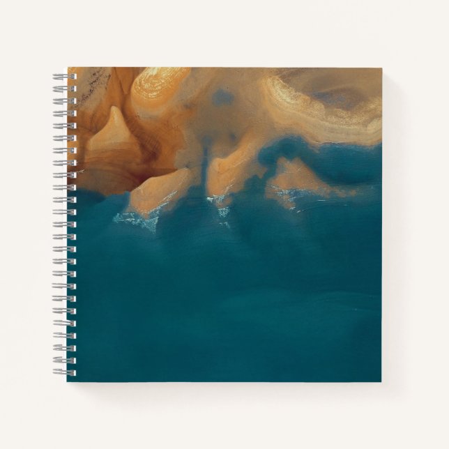 Cuaderno de espiral de 8.5" x 8.5" (Anverso)