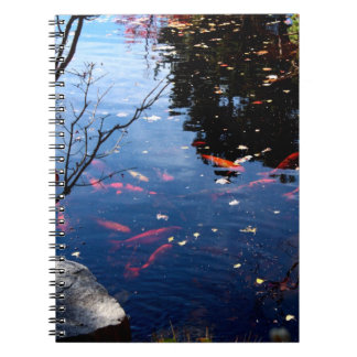 Cuaderno de estanque de koi