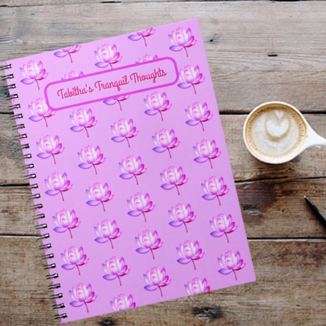 Cuaderno de flores de loto con fondo de lavanda (Subido por el creador)