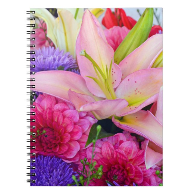 Cuaderno de impresión de flores de lirio rosa y da (Frente)