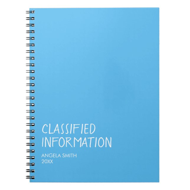 Cuaderno de Información Clasificada – Humor Oscuro (Frente)