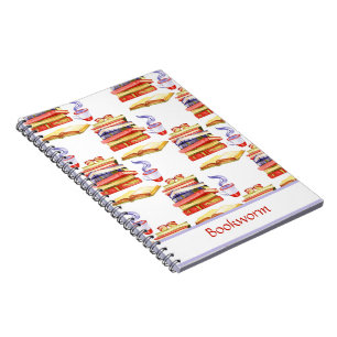 Cuaderno de marcadores de libros apilados