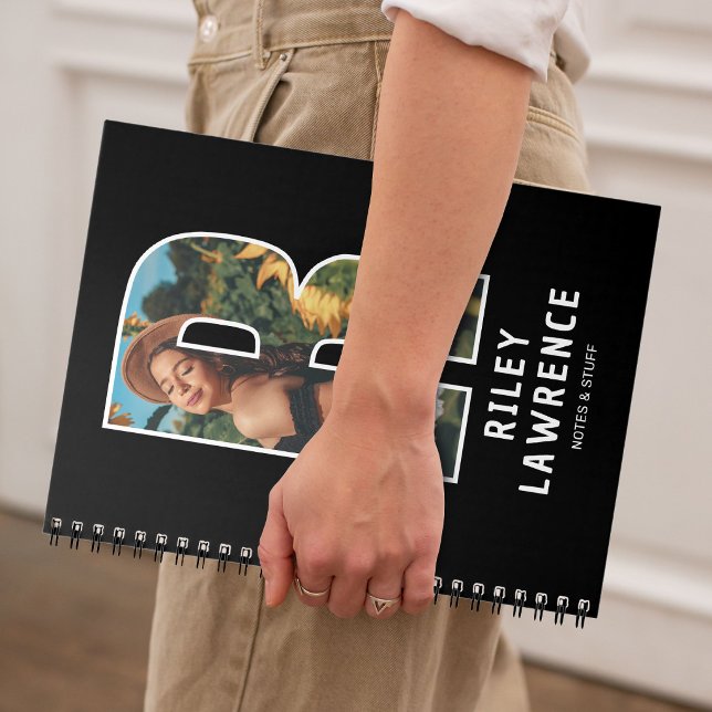 Cuaderno de monograma con foto personalizada (Subido por el creador)