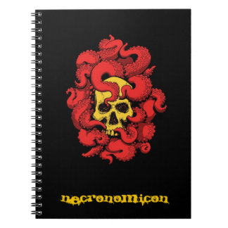 Cuaderno de Necronomicon con el cráneo y