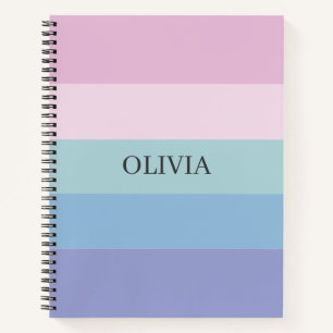 Cuaderno de nombre Olivia con cielo rosado pastel