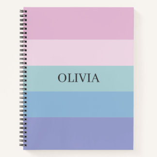 Cuaderno de nombre Olivia con cielo rosado pastel