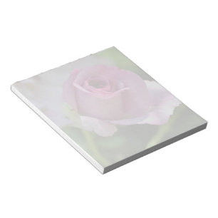 Cuaderno de notas color de rosa