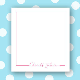 Cuaderno de notas con letra manuscrita elegante y