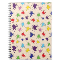 Cuaderno de paleta de artista con salpicaduras de